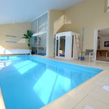 piscine-Villa-Eden-Gite-piscine-interieure-de-luxe