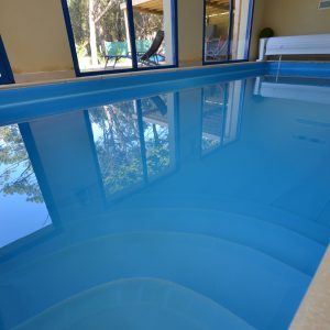 Piscine de la Villa Eden, Gite de luxe avec piscine intérieure